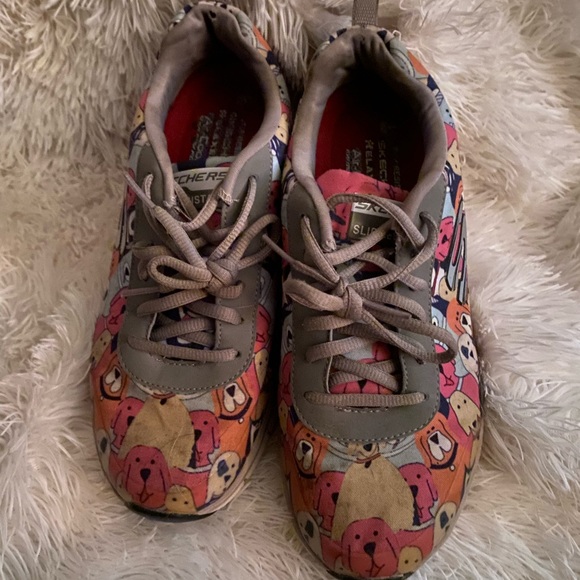 Skechers - Picture 5 of 16